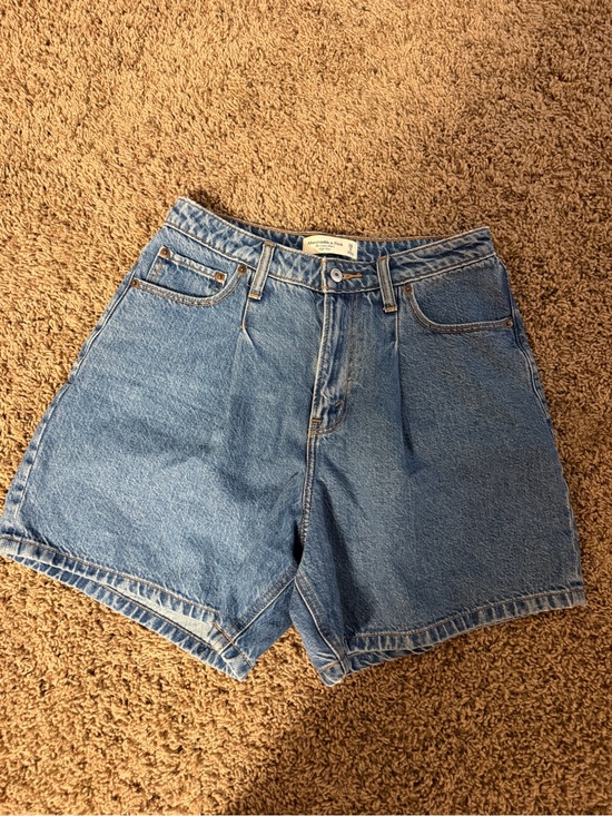 Abercrombie & Fitch Pants - Abercrombie & Fitch Medium Blue High-Rise Denim Shorts